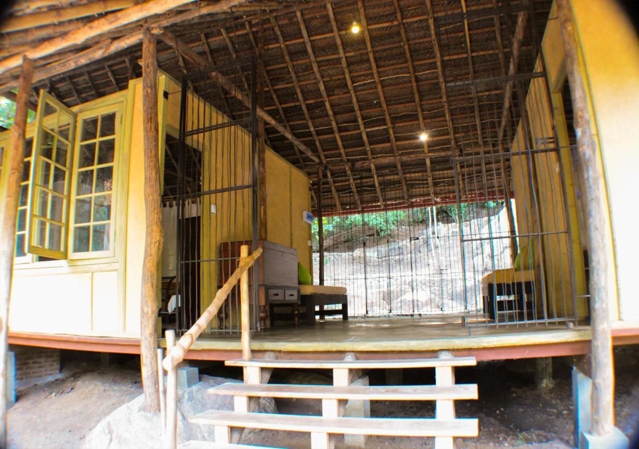 Back Of Beyond - Wild Haven Sigiriya Exterior foto