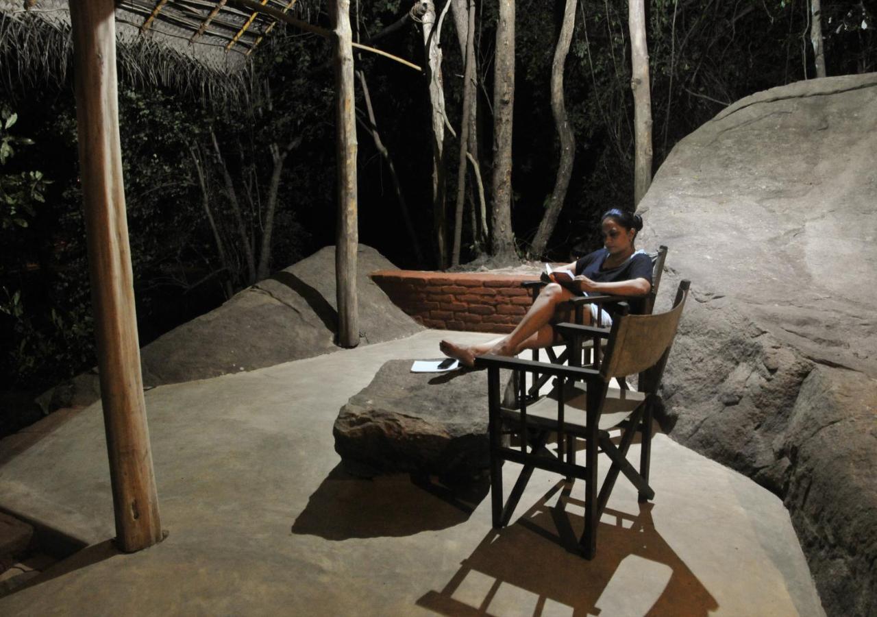 Back Of Beyond - Wild Haven Sigiriya Exterior foto