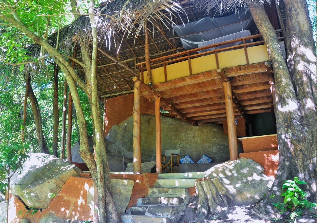 Back Of Beyond - Wild Haven Sigiriya Exterior foto